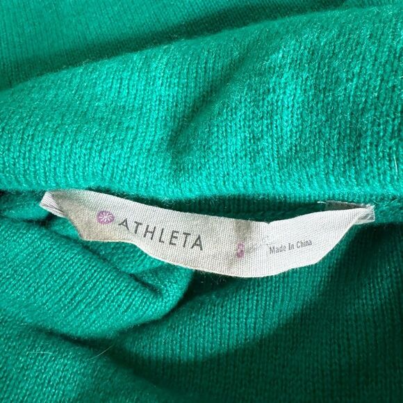 ATHLETA 100% Cashmere Turtleneck Surrey Sweater Size S Peridot Green - Picture 10 of 16